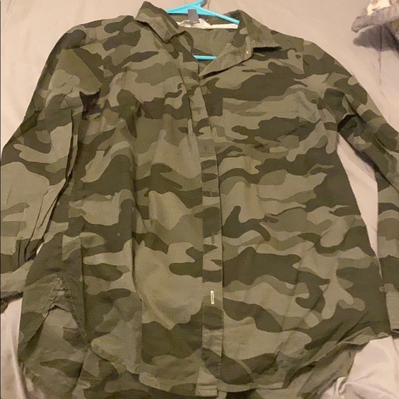 Camo button up - Picture 2 of 2
